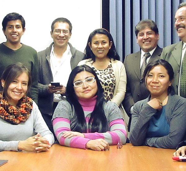 Conexión de 500 mil bolivianos a una red nacional de investigación y educación Thumbnail