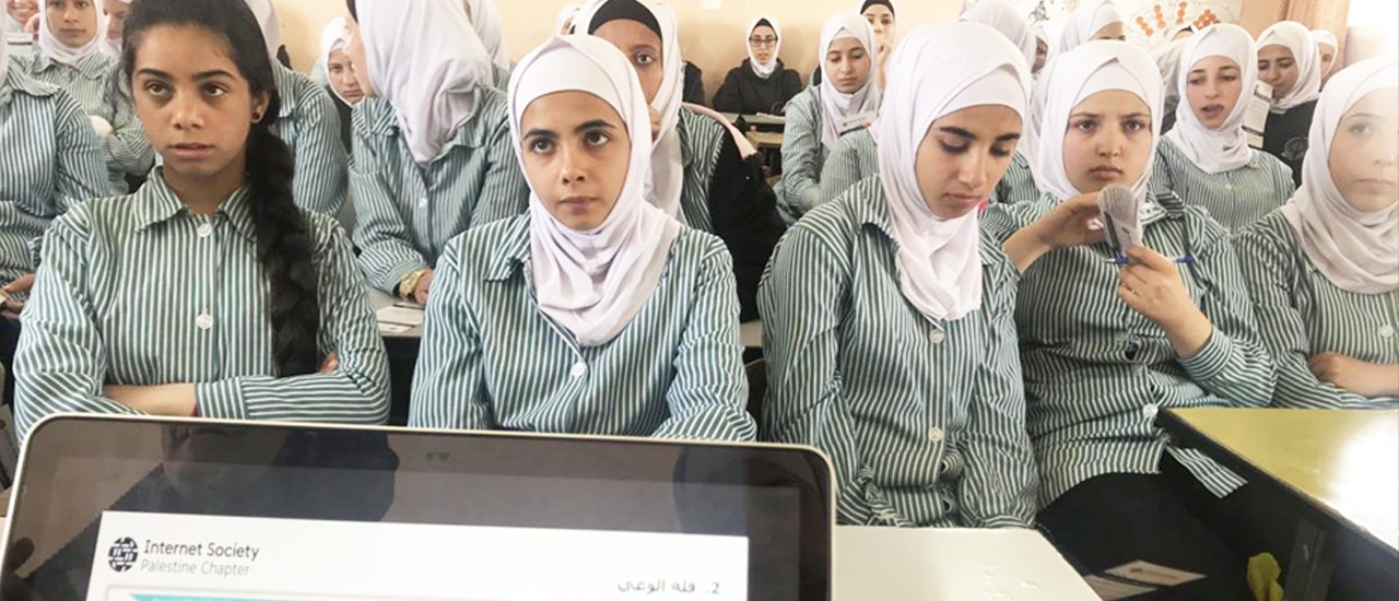 Digital Self-Defense for Palestinian Schoolgirls Thumbnail