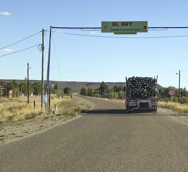 Retour sur l’année 2020 : Comment les réseaux communautaires ont aidé les gens à se connecter lors de la pandémie de COVID-19 Thumbnail