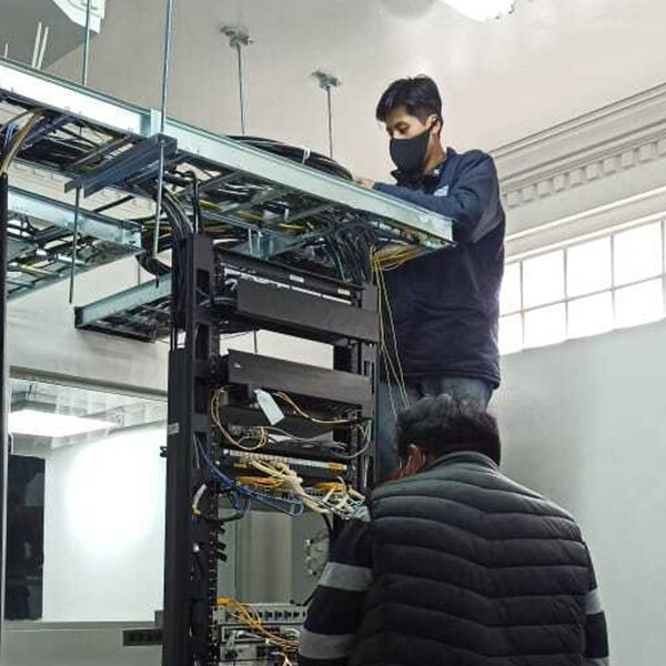 Boosting Internet Exchange across the Americas