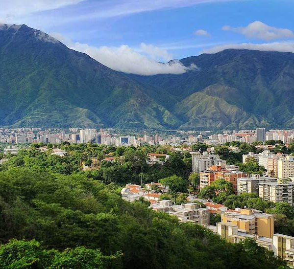 Connectivity Is a Lifeline in Venezuela’s Humanitarian Emergency Thumbnail